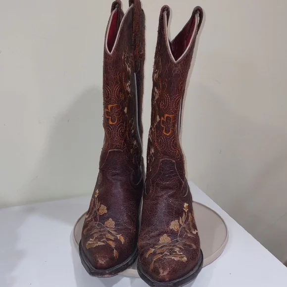 Embroidered Brown Western Boots - Picture 7 of 9